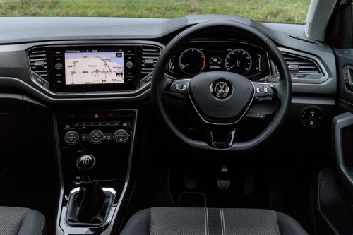VOLKSWAGEN T-ROC HATCHBACK Black Edition